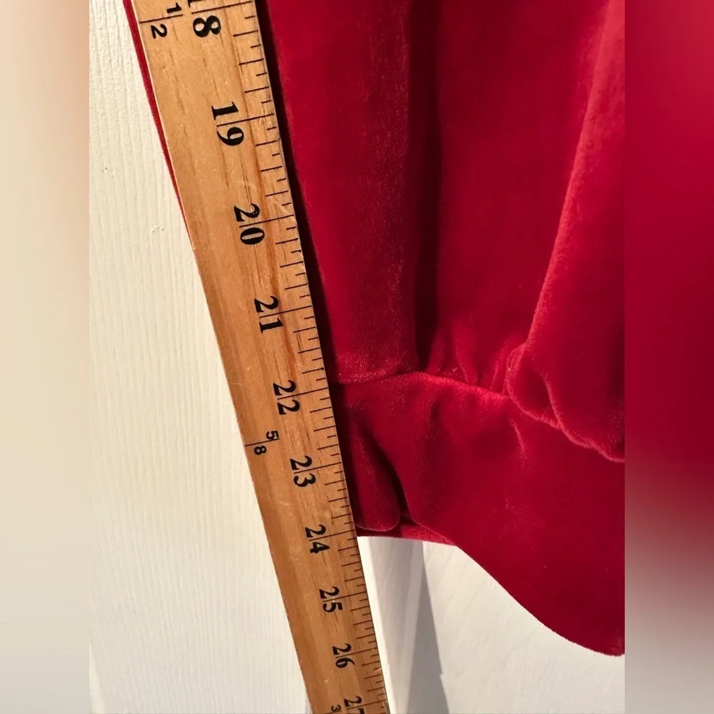 SATURDAY SUNDAY XS Valentine’s Holiday RED Velvety Velour Soft Joggers PRISTINE!